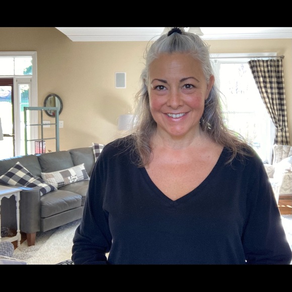 Meet your Posher, Mia - Picture 3 of 4